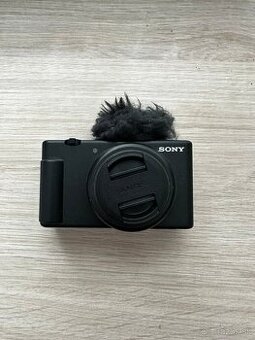 Predám Sony ZV-1F