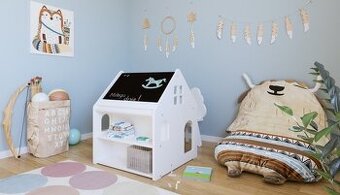 Edukačný stolík v tvare domčeka