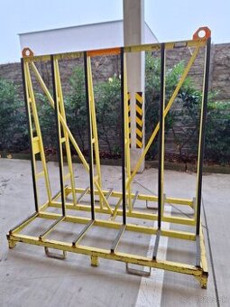 Ocelová paleta/stojan na sklo