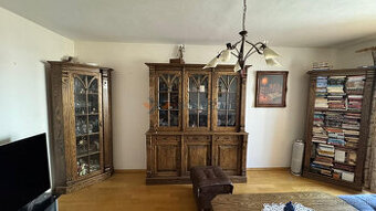 Predaj: Kompletný a Zrekonštruovaný 3-izbový Byt s Balkónom 