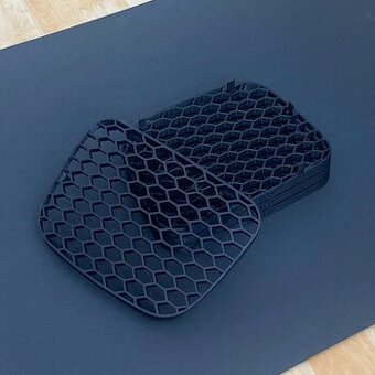 Seat Leon MK1 Topsport stredná dolná mriežka nárazníku - 1