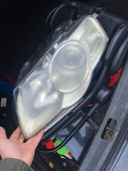 Ľavé predné svetlo passat b 6
