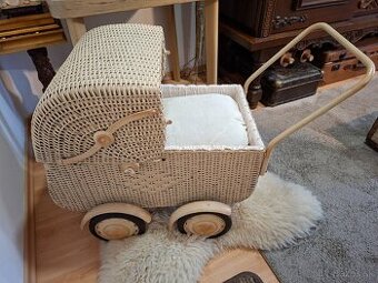 Retro Kočík Bábika