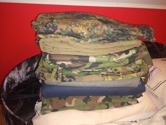 Vojenské oblečenie