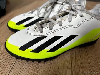 Detské turfy (kopačky) Adidas č. 32