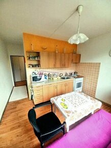 REZERVOVANÉ-Na predaj veľký 1 izbový byt 45m2 s balkónom Vrú