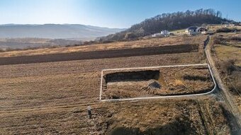 Pozemok v lokalite Červená Voda