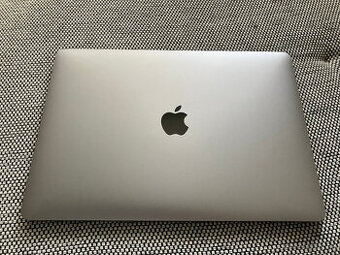 Macbook Pro 13.3", 2018