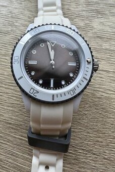 ŠPORTOVÉ unisex NEMECKÉ HODINKY za 20EUR