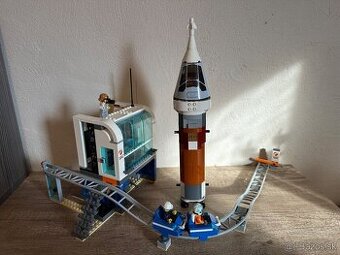 Lego Space 60228 raketová základňa - 1