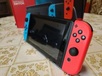Nintendo Switch + 512GB SD karta + Mario Kart 8