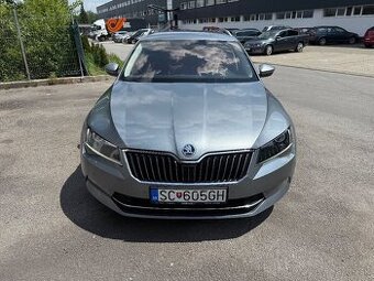 Skoda suoerb combi