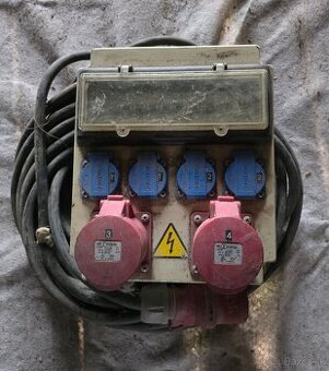 rozvádzač na 230 a 400V