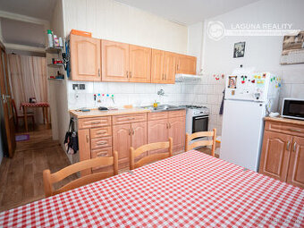 2izb. byt s balkónom - centrum mesta Krompachy