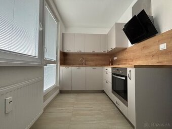 PRENÁJOM, ZARIADENÝ 1 IZBOVÝ BYT S BALKÓNOM, POPRAD