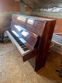 Predám klavír