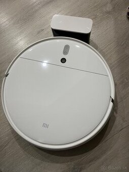 Robotický vysávač Xiaomi Mi Robot Vacuum-Mop