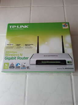 Predáme originál nový router (wifi zosilňovač)