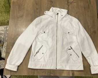 Pekná šušťaková bunda