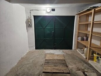 Predám garáž (elektrina+jama) v Martine - 1