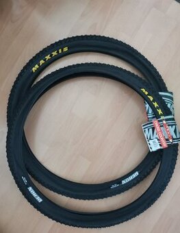 2x plášť Maxxis Rekon 27.5 2.25