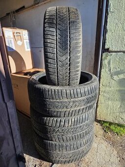 255/40 r20 Pirelli zimne 4ks - 1