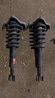 Audi A4 B7 S-line struny a tlmiče