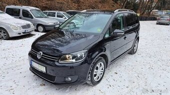 VW Touran 1.2 TSI 77kW Match 7 míst klima tažné panorama nav