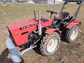 Predám málo traktor