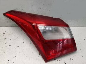 Predám zadné svetlo ľavé Hyundai i30 II HB 2013 vonkajšie