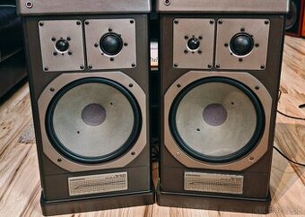 GRUNDIG aktívne reprosústavy XM-1500