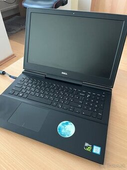 Dell Inspiron 15 Gaming 7567 i7-7700HQ 8GB RAM GTX 1050 Ti