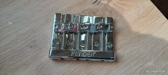 Fender HiMass 4-String Bass Bridge Kobylka pre basgitaru