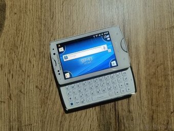 Sony Ericsson Xperia Mini Pro SK17i