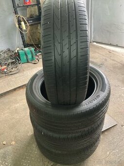 Letné pneu 235/55R18 viem aj prezuť