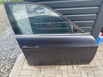 Predné práve dvere bmw e90 e91
