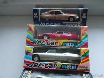 Predam mix od NOREV v 1:43
