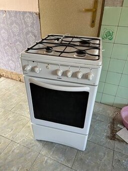 Plynovy sporak s elektrickou rurou - 1