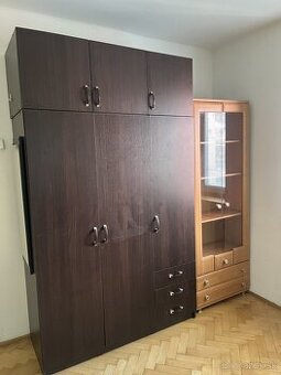 Darujem starý nábytok za odvoz - 1