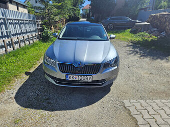predam skoda superb