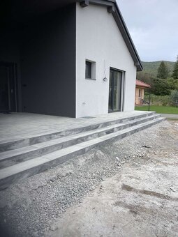 Predáme zamkovu dlažbu Možnosť pokládky alebo minibagra