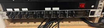 Behringer RX1602 V2 rack mixpult