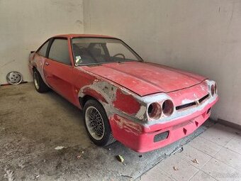 Predam Opel Manta 2,0i