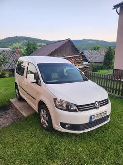 Predam Volkswagen caddy 1,6 TDI 75KW