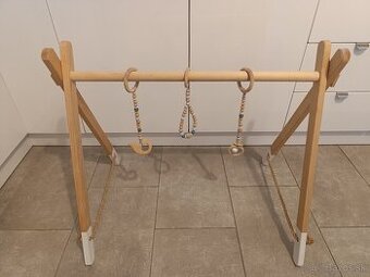 Drevená hrazdička pre deti