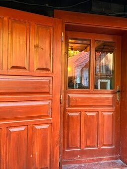 Masívne drevené dvere