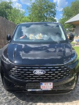 Prémiový Ford Tourneo Custom Titanium