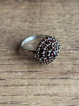 Strieborný prsteň - cesky granat - 1