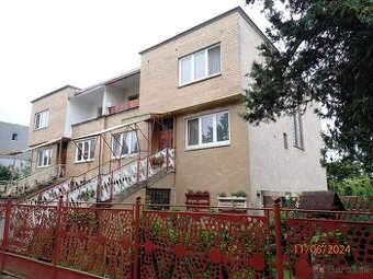 ZNÍŽENÁ CENA - Rod. dom, ul. Školská č.19, Čierna nad Tisou