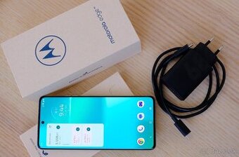 Predám mobil Motorola Edge 40